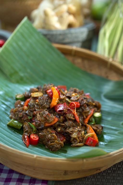 泗水城地球度假村 外观 照片 Bicol Express