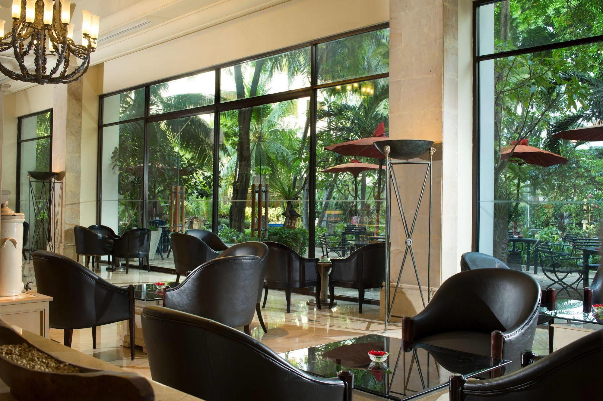 泗水城地球度假村 外观 照片 The lobby